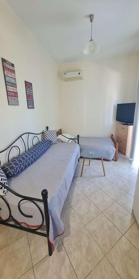 Retas Apartment Kremasztí Kültér fotó